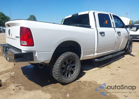 2018 Ram 2500 Tradesman 4X4 6'4 Box z USA, uszkodzony, nr VIN 3C6UR5CL9JG209350